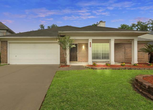 Property at 5526 Clintridge Dr, Houston, TX 77084, 3 beds, 2 baths