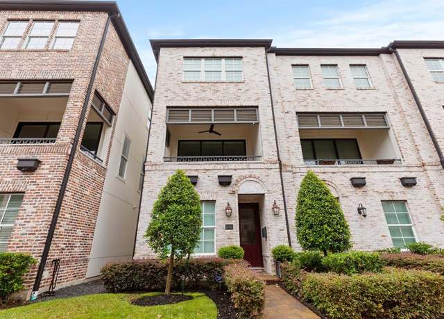 Property at 6006 Matthew Oaks Pl, Houston, TX 77007, 3 beds, 3.5 baths