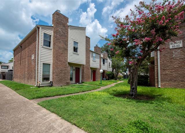 Property at 3901 Woodchase Dr #59, Houston, TX 77042, 2 beds, 2.5 baths