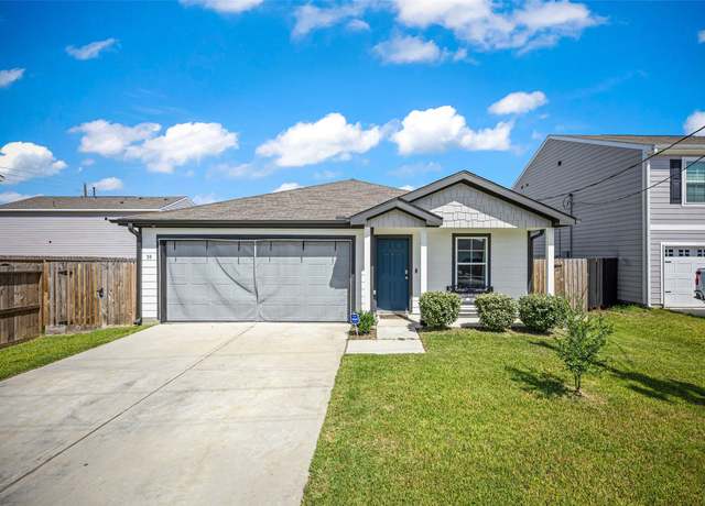 Property at 39 Road 5102 Unit D, Cleveland, TX 77327, 4 beds, 2 baths