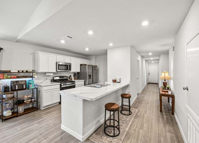 Property at 39 Road 5102 Unit D, Cleveland, TX 77327, 4 beds, 2 baths