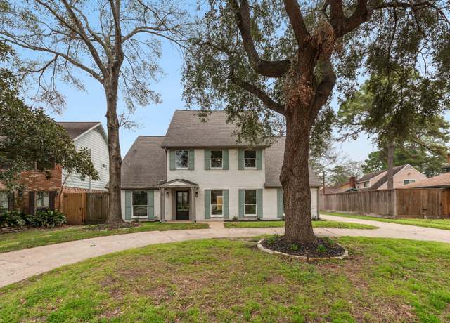 Property at 5010 Oak Shadows Dr, Houston, TX 77091, 5 beds, 2.5 baths