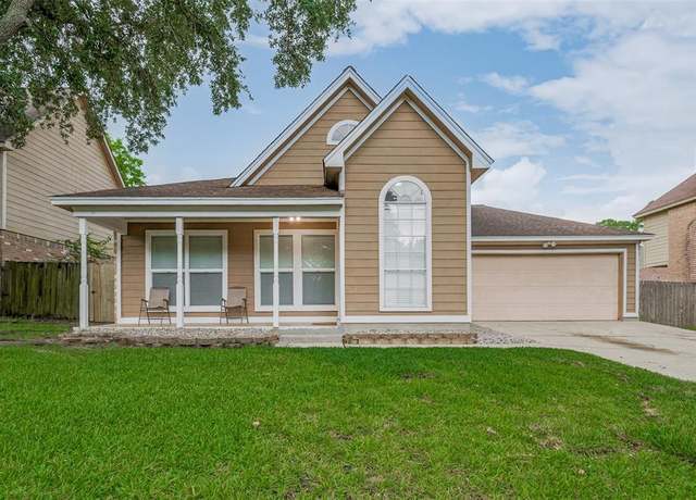 Property at 22823 Black Willow Dr, Tomball, TX 77375, 3 beds, 2 baths