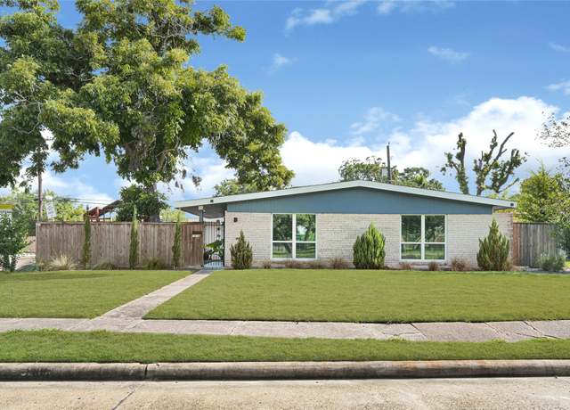 Property at 5234 Saxon Dr, Houston, TX 77092, 4 beds, 2 baths