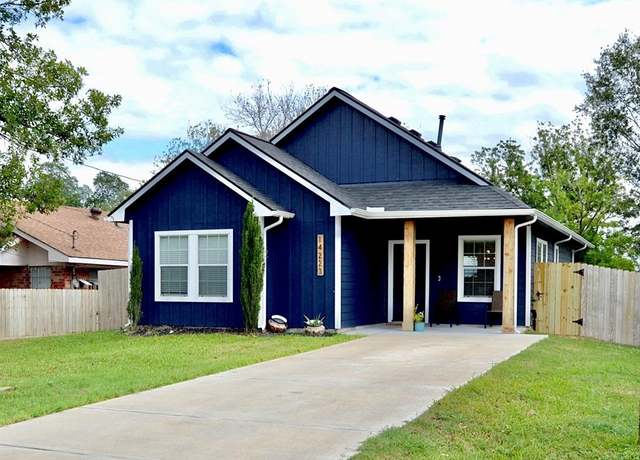 Property at 14223 W Richmond St, Needville, TX 77461, 3 beds, 2 baths