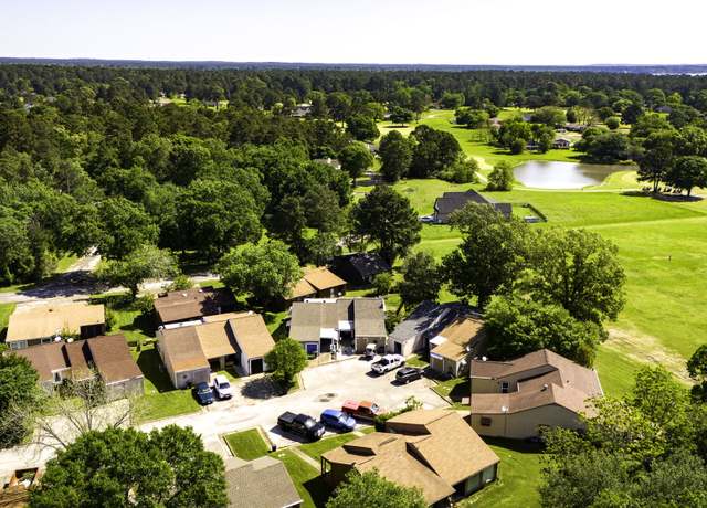Property at 17 Townhouse Ln, Trinity, TX 75862, 2 beds, 2 baths