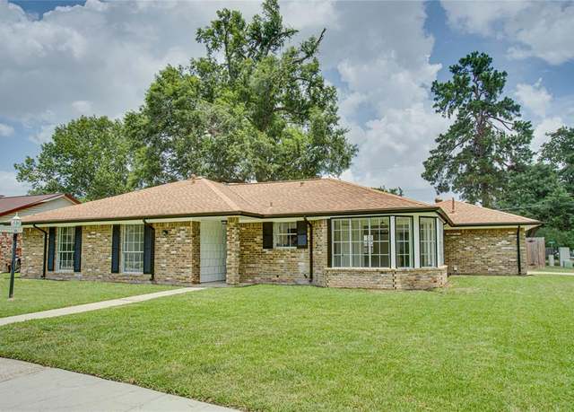 Property at 29302 Raestone St, Spring, TX 77386, 3 beds, 2 baths
