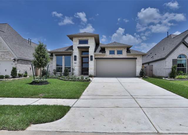 Property at 19415 Sorrel Stallion Trl, Tomball, TX 77377, 4 beds, 3 baths