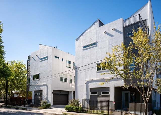 Property at 915 Thompson St, Houston, TX 77007, 3 beds, 3.5 baths