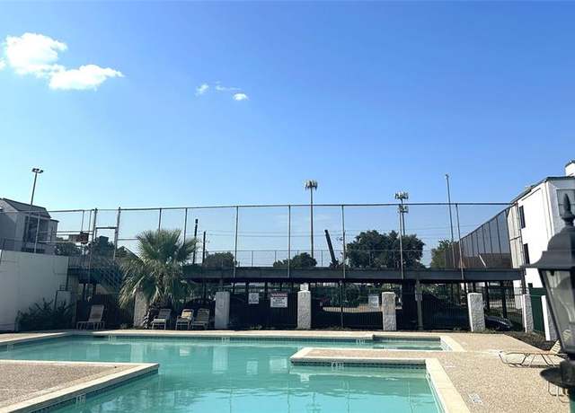 Property at 2824 S Bartell Dr #35, Houston, TX 77054, 1 bed, 1 bath