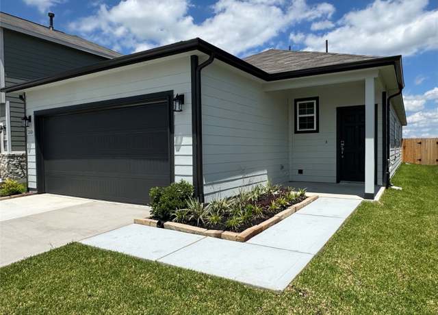 Property at 11606 Prosperity Dr, Crosby, TX 77532, 3 beds, 2 baths