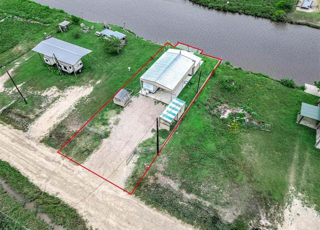 Property at 351 Mariner St, Sargent, TX 77414