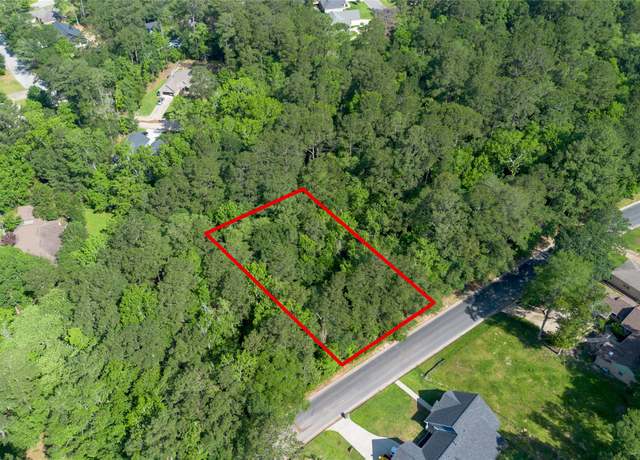 Property at 156 Brookhollow Dr, Huntsville, TX 77340