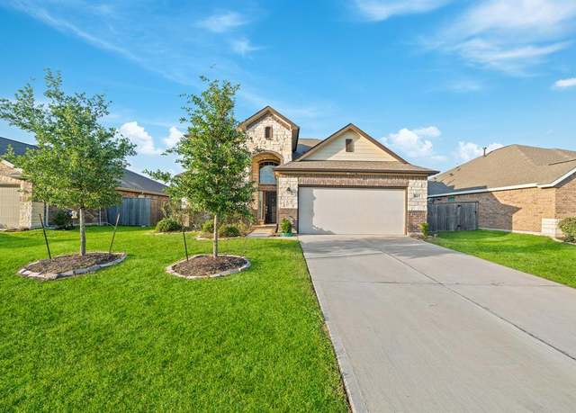 Property at 5107 Twin Summit Dr, Rosenberg, TX 77469, 4 beds, 3.5 baths