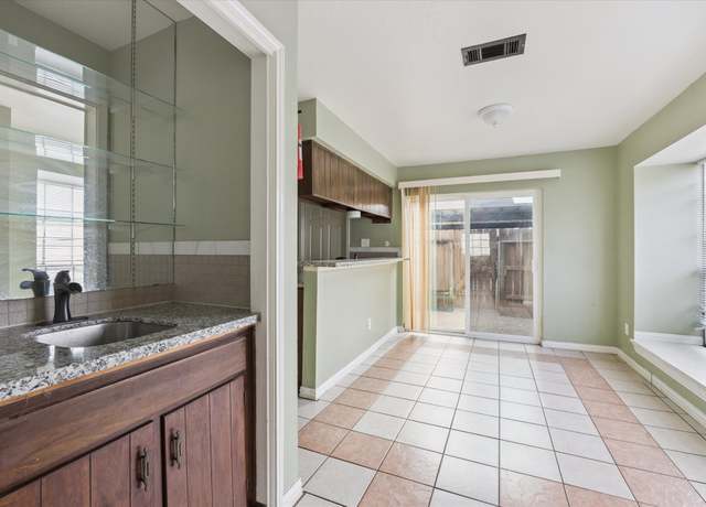 Property at 9200 W Bellfort St #76, Houston, TX 77031, 2 beds, 1.5 baths