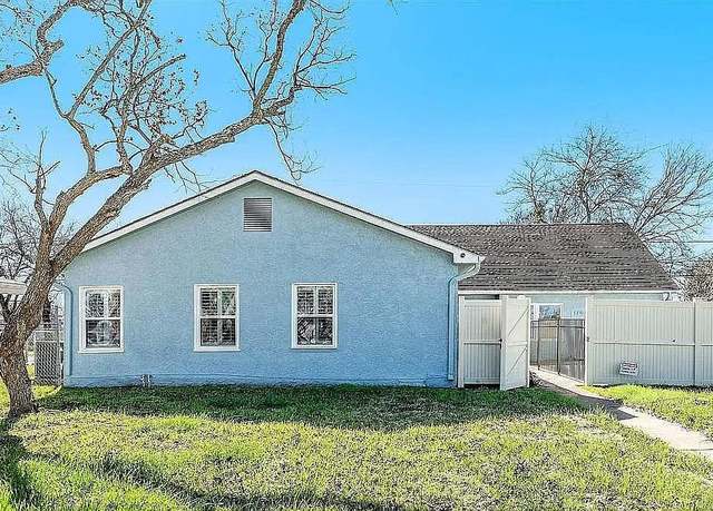 Property at 1739 W 7th St, Freeport, TX 77541, 6 beds, 2 baths