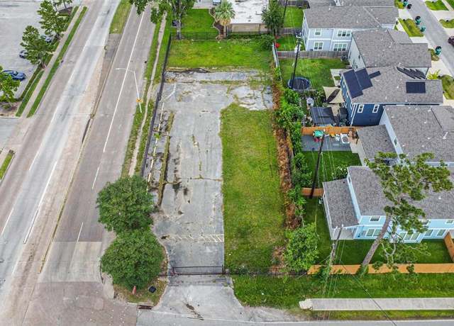 Property at 3527 Ella Blvd, Houston, TX 77018