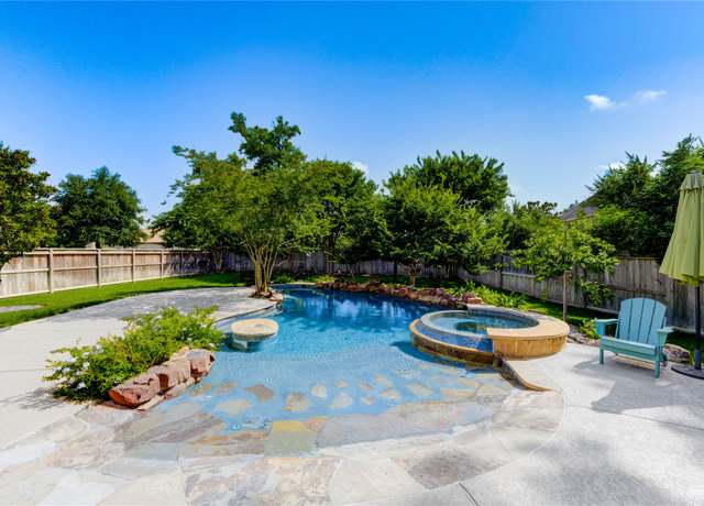 Property at 7003 Fall Creek Ln, Missouri City, TX 77459, 4 beds, 3.5 baths