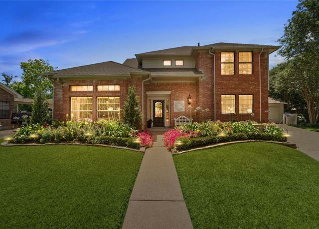 Property at 15106 Cranbourne Dr, Houston, TX 77062, 4 beds, 2.5 baths