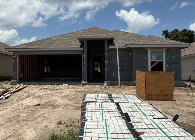 Property at 217 Rockbridge Dr, Huntsville, TX 77340, 3 beds, 2 baths