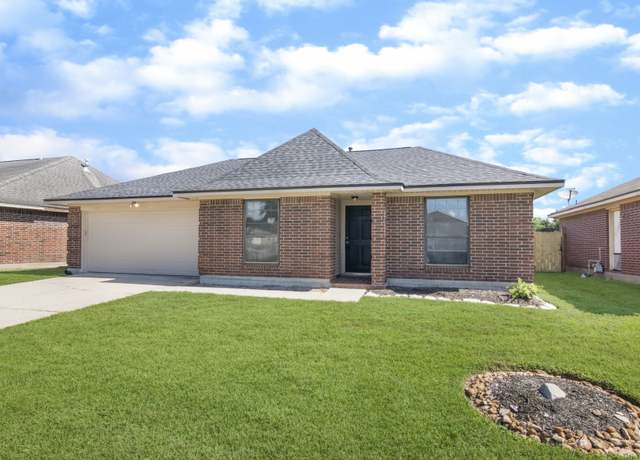 Property at 6219 Ray Dr, Pasadena, TX 77505, 3 beds, 2 baths
