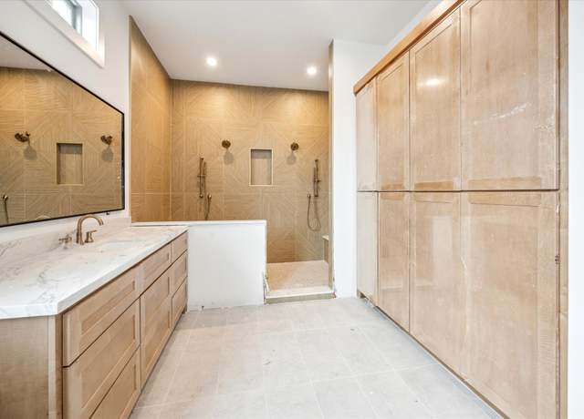 Property at 3018 Mid Ln, Houston, TX 77027, 3 beds, 3.5 baths