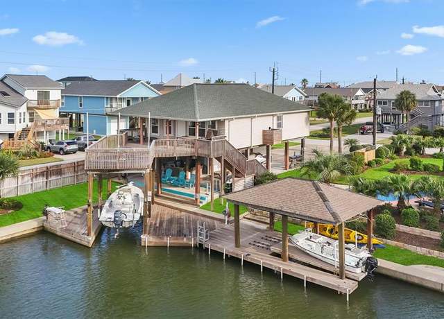 Property at 22102 Pecos Dr, Galveston, TX 77554, 3 beds, 2.5 baths