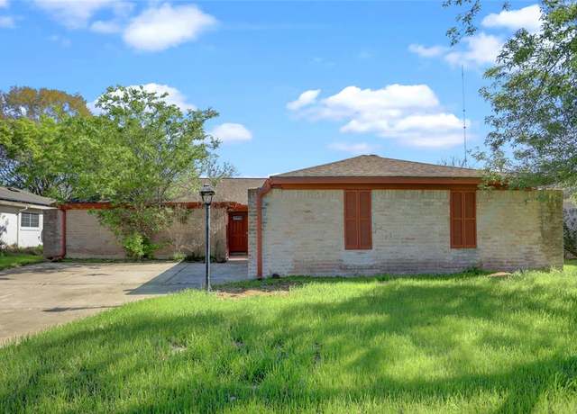 Property at 1610 Hilton Head Dr, Missouri City, TX 77459, 3 beds, 2 baths
