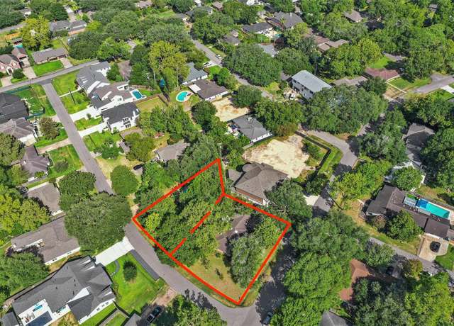 Property at 1625 Longacre Dr, Houston, TX 77055, 3 beds, 2 baths