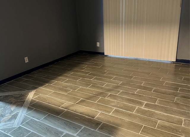 Property at 12615 Brookglade Cir #403, Houston, TX 77099, 2 beds, 1 bath