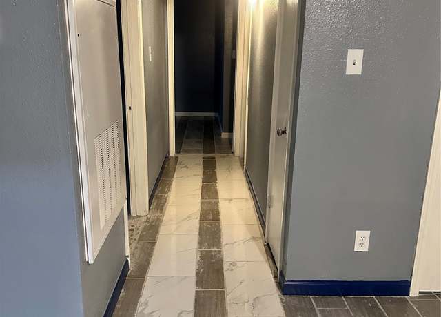 Property at 12615 Brookglade Cir #403, Houston, TX 77099, 2 beds, 1 bath
