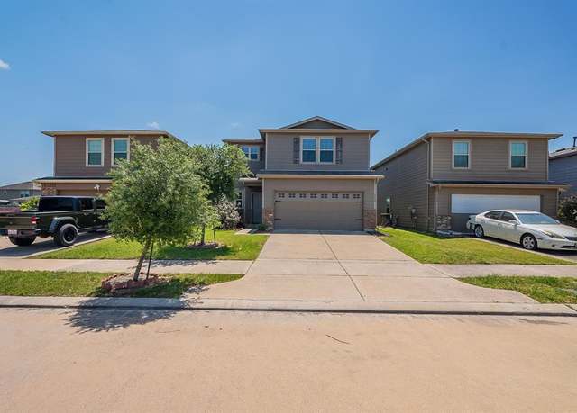 Property at 2526 Skyview Silver Dr, Houston, TX 77047, 3 beds, 3 baths