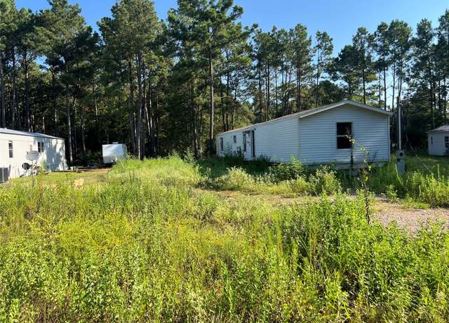 Property at 7899 Hawthorne Ln, Plantersville, TX 77363, 3 beds, 2 baths