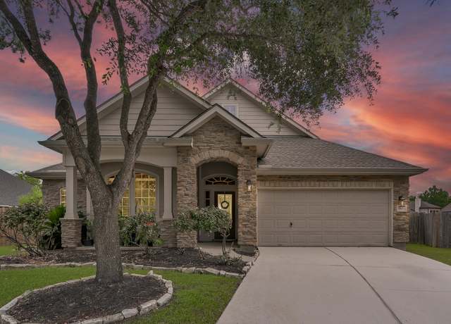 Property at 3307 Ellscott Ct, Spring, TX 77386, 4 beds, 2 baths