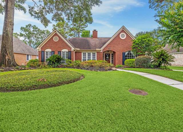 Property at 3103 Rushing Brook Dr, Kingwood, TX 77345, 4 beds, 2 baths
