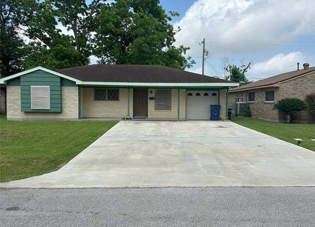 Property at 1113 N Noble Rd, Texas City, TX 77591, 3 beds, 1.5 baths