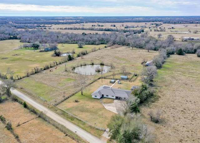 Property at 3111 Greenbriar Rd, Madisonville, TX 77864, 3 beds, 2 baths