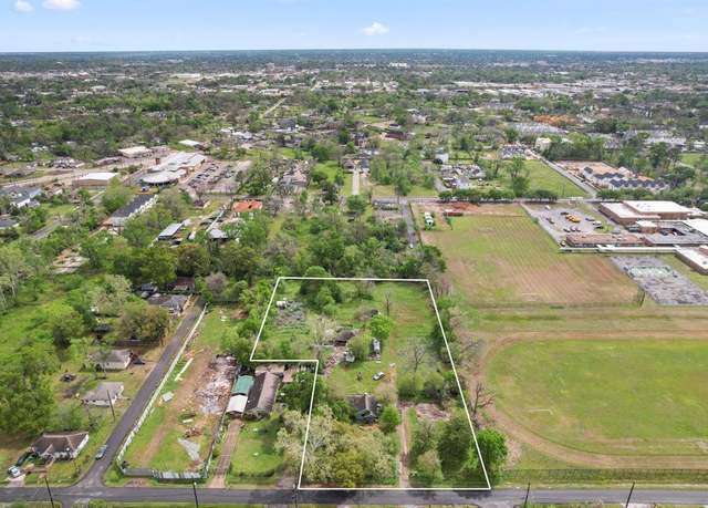 Property at 6302 Tuskegee St, Houston, TX 77091