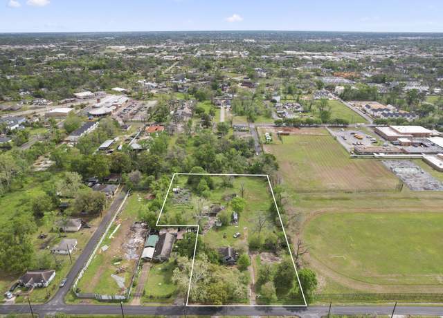 Property at 6302 Tuskegee St, Houston, TX 77091