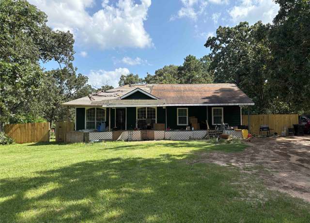 Property at 24759 Country Oaks Blvd, Montgomery, TX 77316, 4 beds, 3 baths