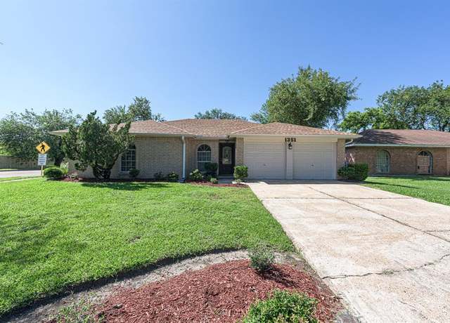 Property at 1351 Tenderden Dr, Channelview, TX 77530, 3 beds, 2 baths