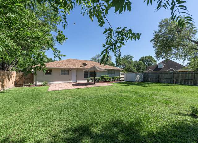 Property at 1351 Tenderden Dr, Channelview, TX 77530, 3 beds, 2 baths