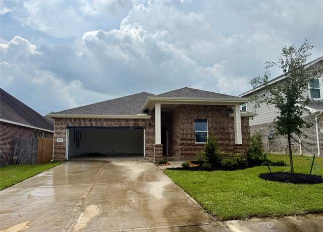 Property at 8335 Bay Oaks Dr, Baytown, TX 77523, 4 beds, 2 baths