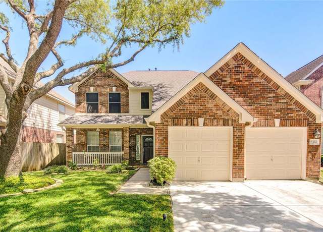Property at 5422 Santa Chase Ln, Sugar Land, TX 77479, 4 beds, 3.5 baths