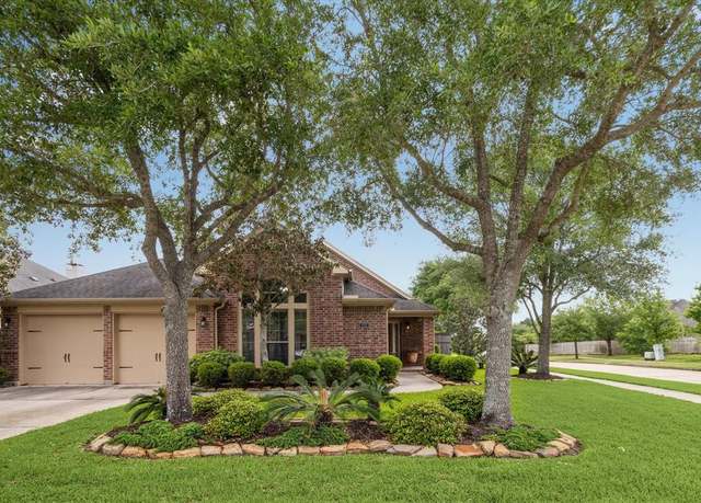 Property at 6315 Teal Mist Ln, Fulshear, TX 77441, 4 beds, 2 baths