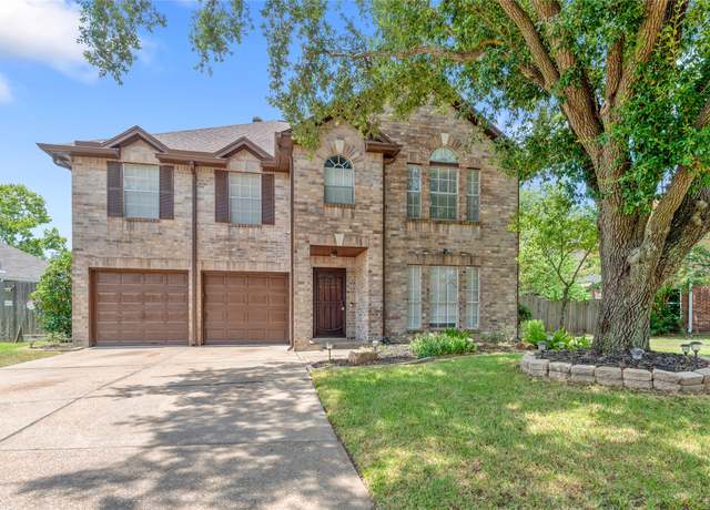 Property at 11410 Meadowchase Dr, Houston, TX 77065, 5 beds, 2.5 baths