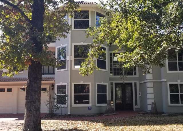 Property at 12523 Lakeview Dr, Montgomery, TX 77356, 5 beds, 4 baths