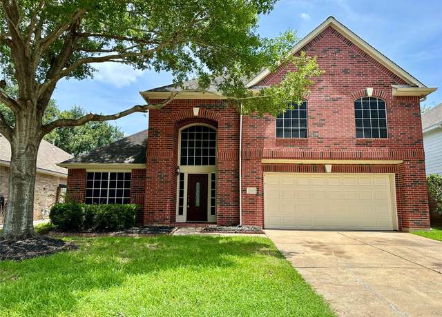 Property at 12807 Stratford Heights Dr, Sugar Land, TX 77498, 4 beds, 2.5 baths