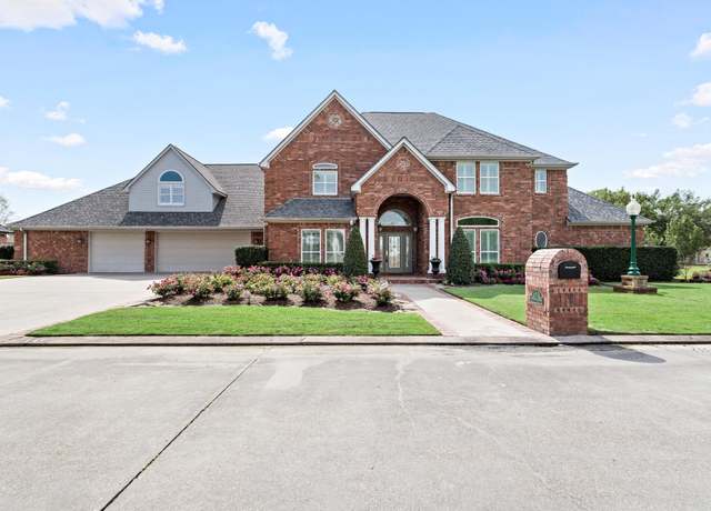 Property at 145 Greenhead Point Dr, Orange, TX 77630, 5 beds, 5.5 baths