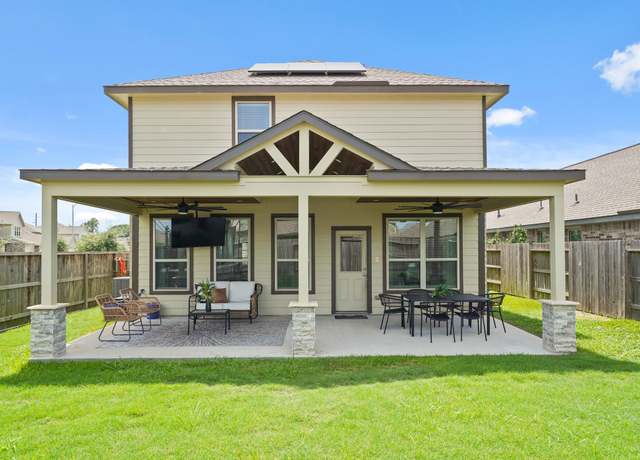 Property at 18402 Hilltop Climb Dr, Hockley, TX 77447, 4 beds, 2.5 baths